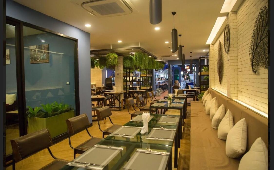 Neptuna Hotell 3*